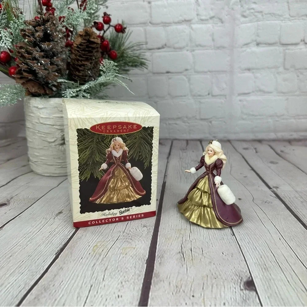 Vintage holiday Barbie hallmark Keepsake Ornament 1996 collector's series